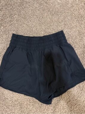 Old Navy Navy Smocked-Waist Athletic Shorts
